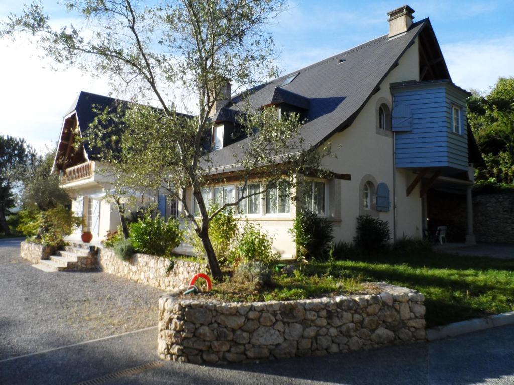 La Maison D'En O Hotel Bagnères-de-Bigorre Buitenkant foto